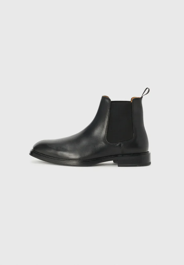 OPERAN - Classic ankle boots - black