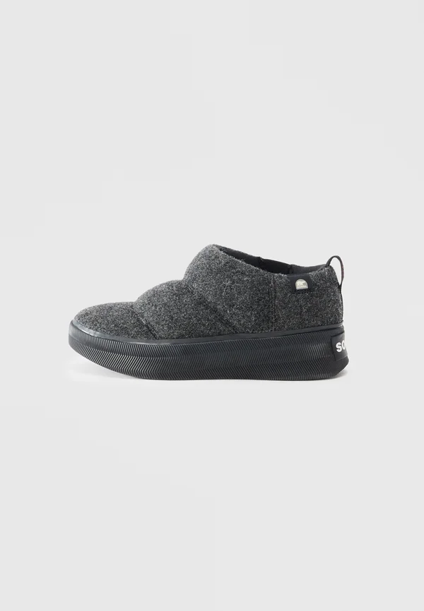 OUT N ABOUT™ IV - Trainers - black/sea salt