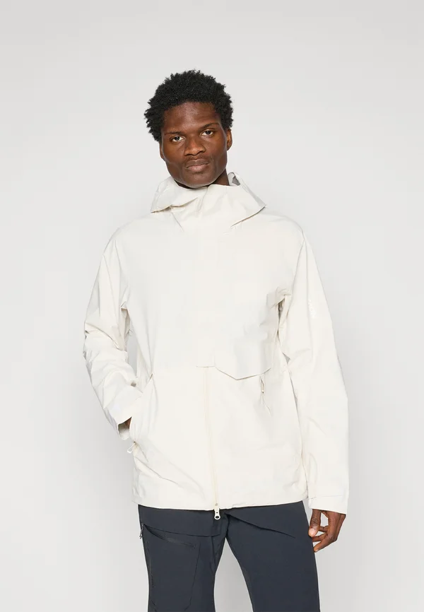 OUTERPATH PRO - Hardshell jacket - whisper white