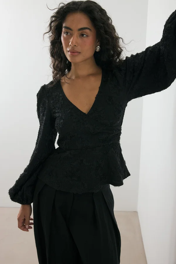OVERLAP SLEEVE - Blouse - black