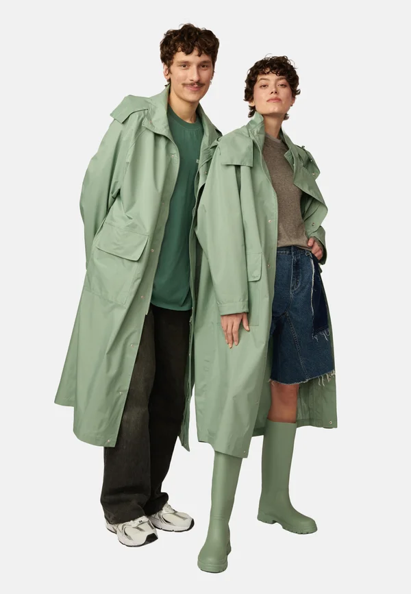 OVERSIZE - Waterproof jacket - green