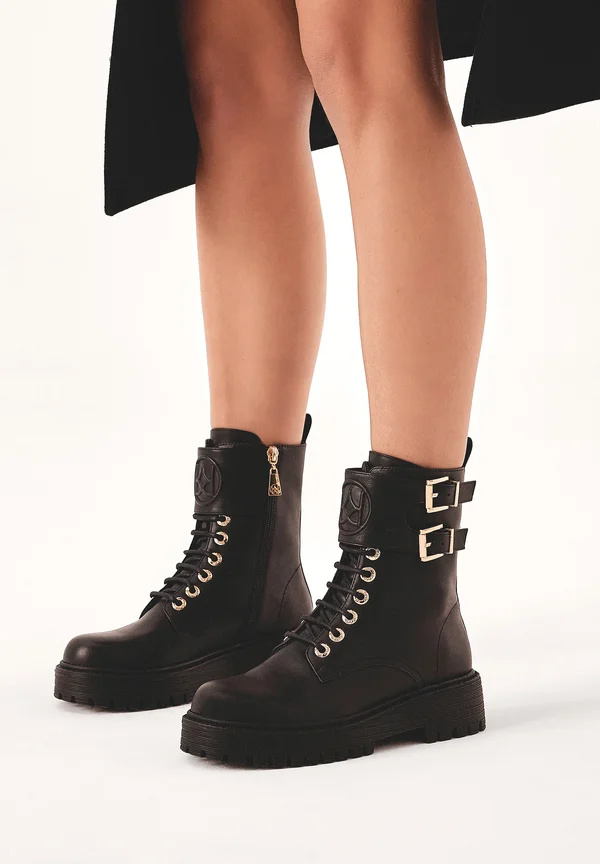 PADMA - Cowboy/biker ankle boot - black