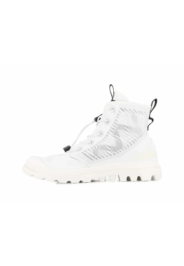 PAMPA LITE TRAVEL VT - Lace-up ankle boots - star white