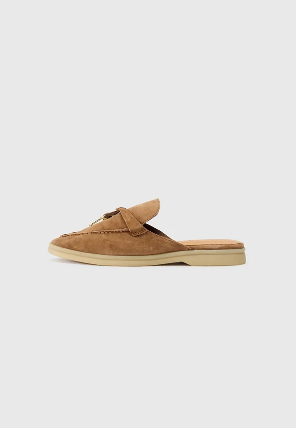 PATRIZIA - Slip-ons - brown