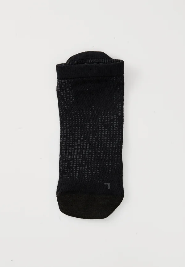 PERFORMANCE RUN ANKLE SOCK UNISEX - Sports socks - performance black