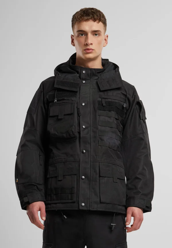 PERFORMANCE - Winter jacket - black