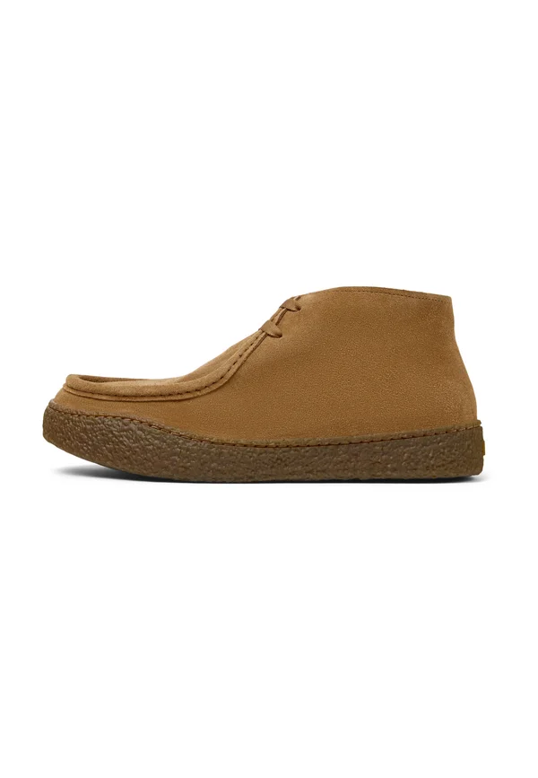 PEU TERRENO - Moccasins - pello area/peu terreno miel