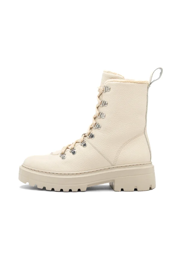 Platform ankle boots - beige