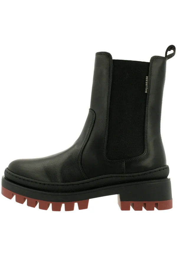 Platform ankle boots - black