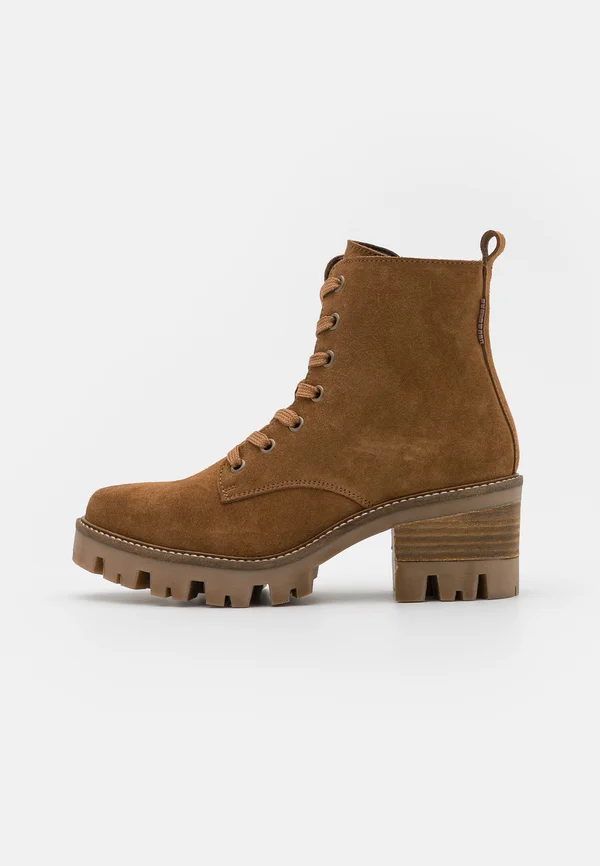 Platform ankle boots - brown