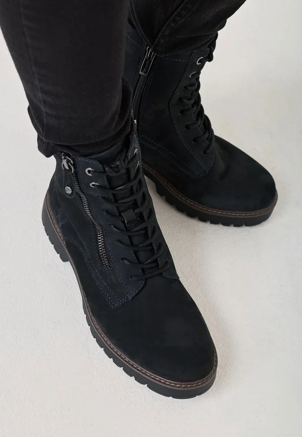 Platform ankle boots - navy