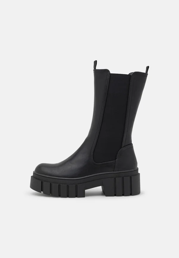 Platform boots - black