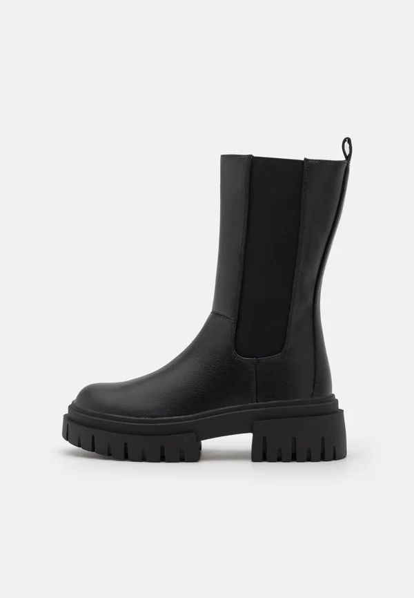 Platform boots - black