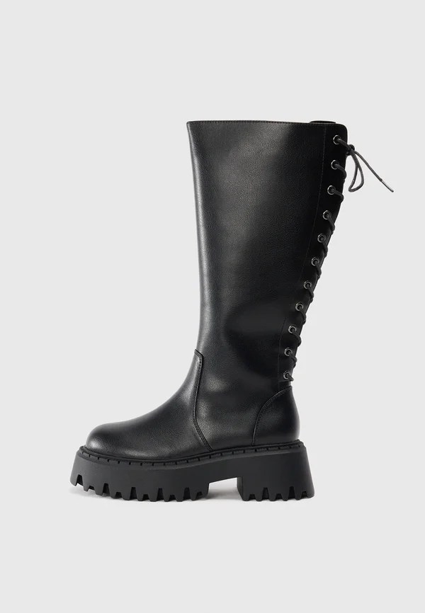 Platform boots - black