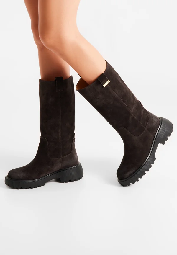 Platform boots -  chocolate