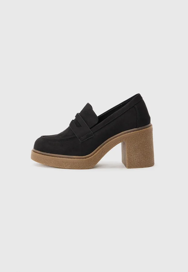 Platform heels - black