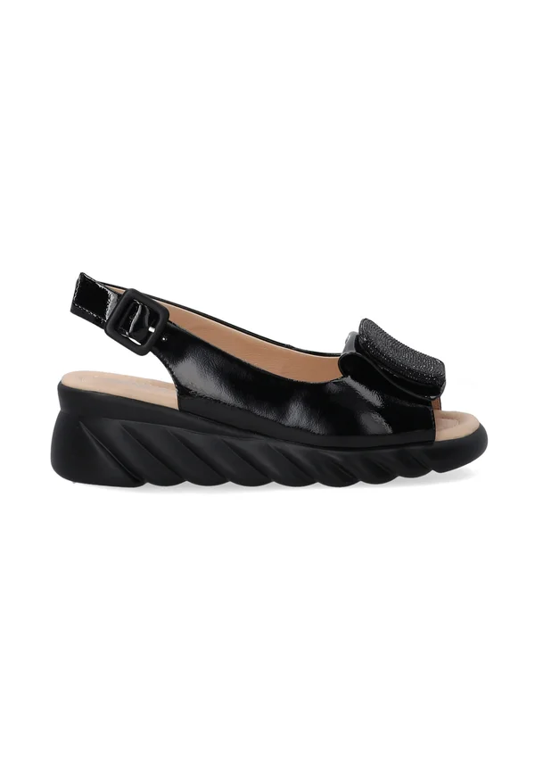 Platform sandals - black