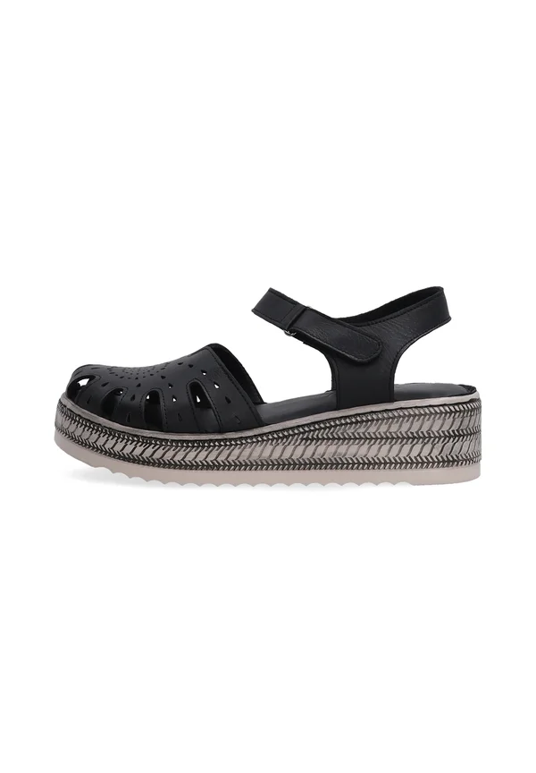 Platform sandals - black