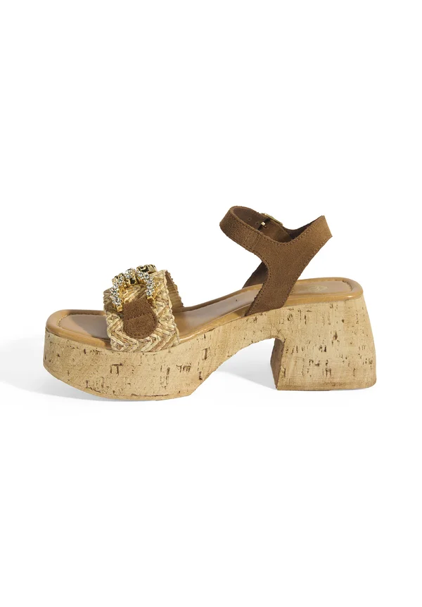 Platform sandals - brown
