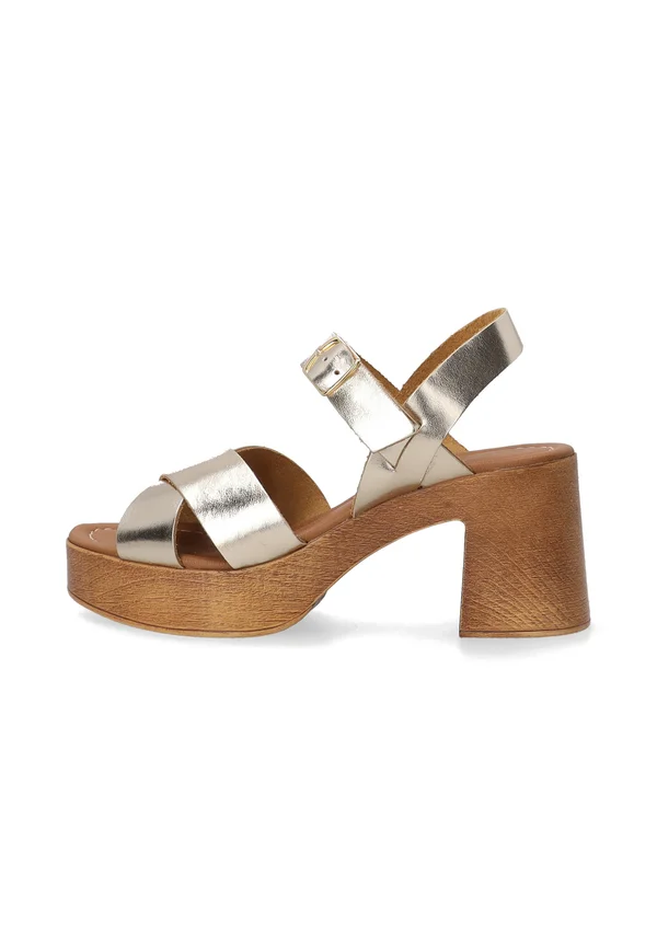 Platform sandals - gold