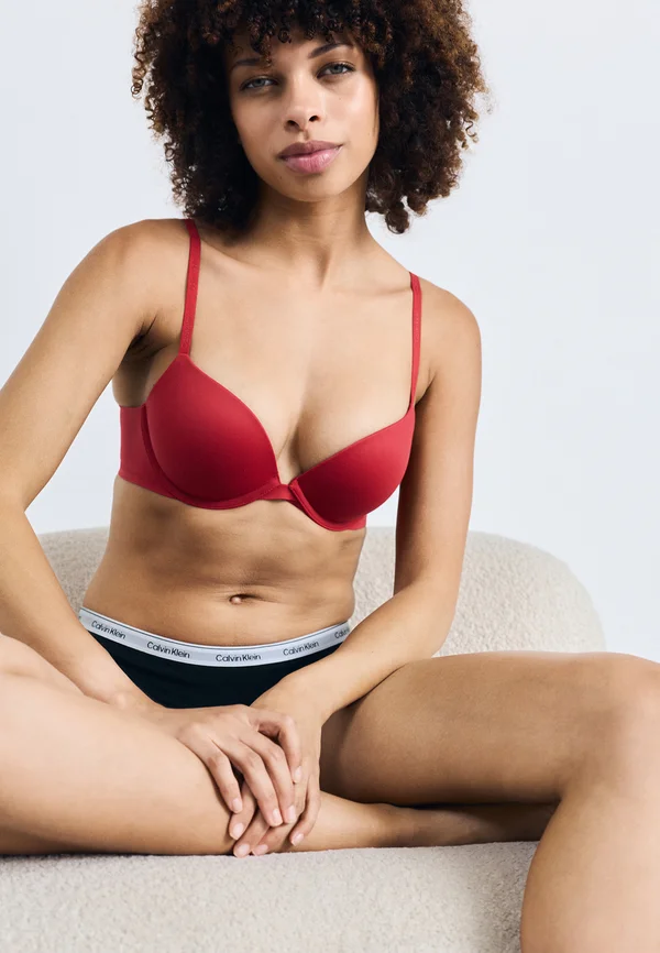 PLUNGE - Multiway / Strapless bra - red stamp