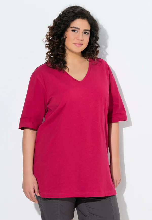 PLUS SIZE V-NECK TEE  - Basic T-shirt - dark raspberry