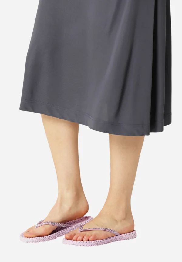 Pool shoes - mauve shadows