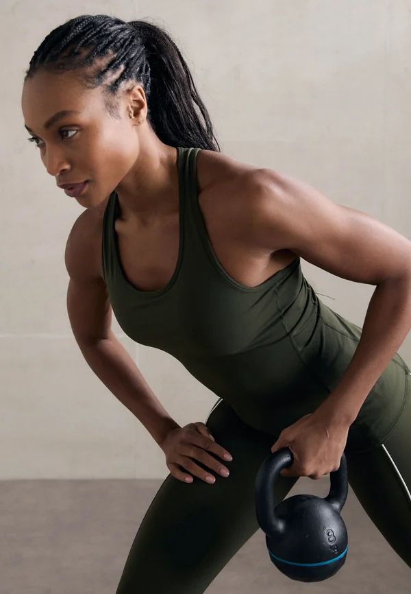 POWER MEDIUM IMPACT BRA TANK - Top - nori green