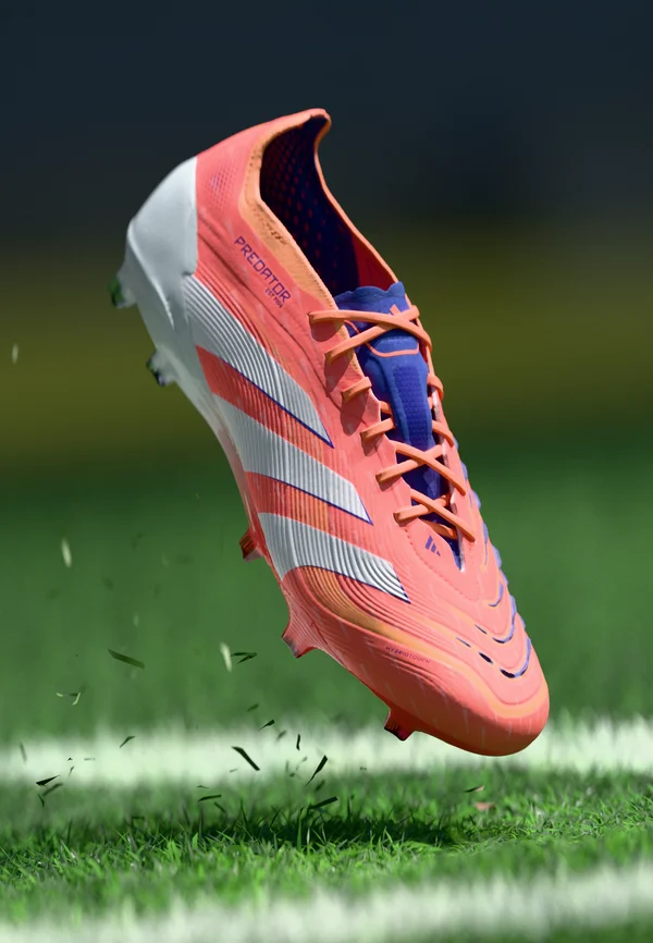 PREDATOR ELITE FIRM GROUND FOOTBALL BOOTS - Firm-ground football boots - signal coral/footwear white/beam orange