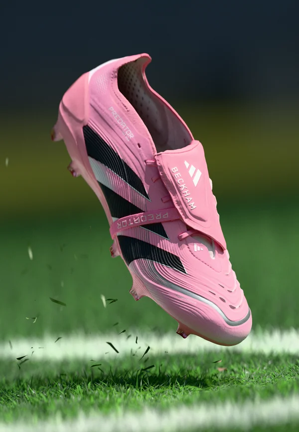 PREDATOR ELITE FOLD-OVER TONGUE FIRM GROUND FOOTBALL BOOTS - Firm-ground football boots - beam pink/core black/footwear white