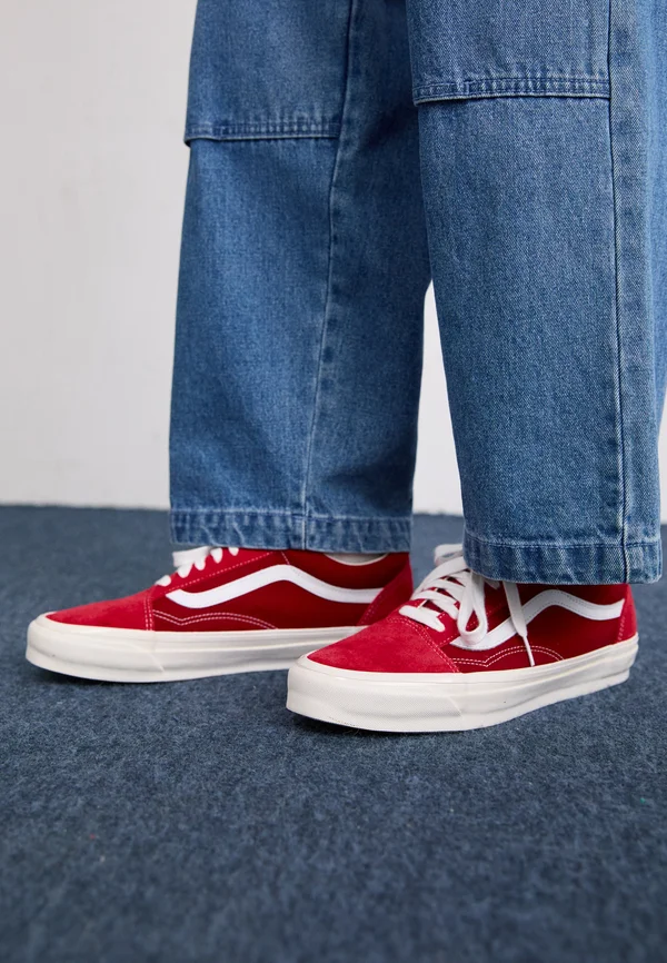 PREMIUM OLD SKOOL UNISEX - Trainers - red