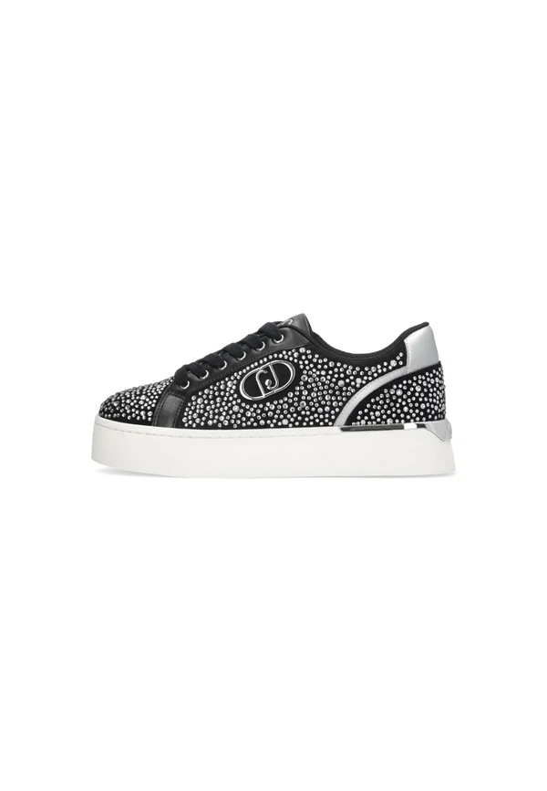 PRETTY  - Trainers - black/silver