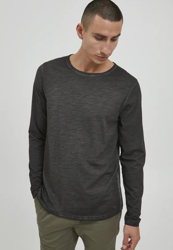 PRSeverinus - Long sleeved top - black