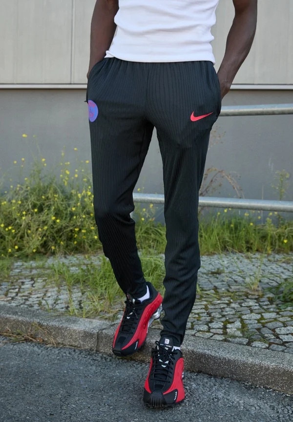 PSG MNK DFADVSTRKELT PNT KPZ3R - Tracksuit bottoms - black/hyper royal/global red
