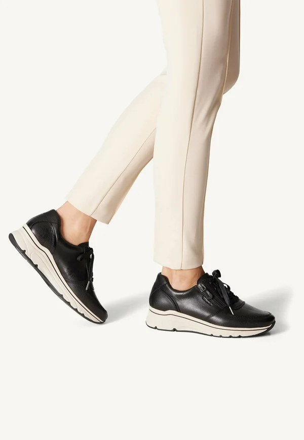 PURE RELAX - Trainers - black