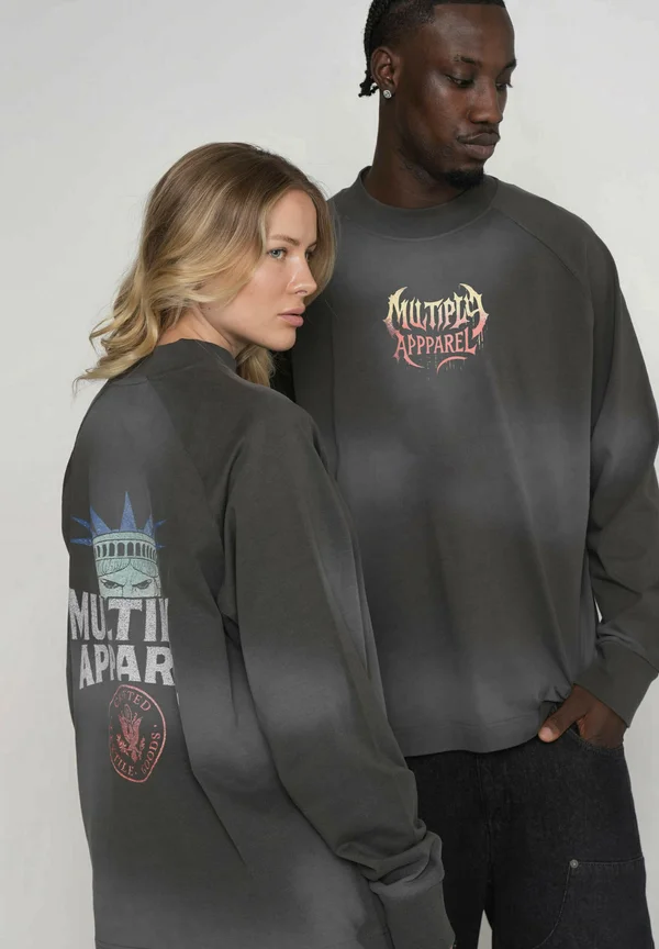 RAGLAN CINEMATIC - Long sleeved top - black soda washed