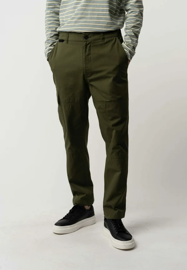 RAJESH - Cargo trousers - dark olive