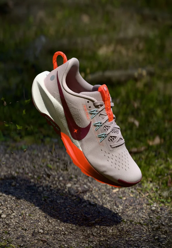 REACTX PEGASUS 5 - Trail running shoes - silt red/dark team red/hyper crimson/sail/glacier blue