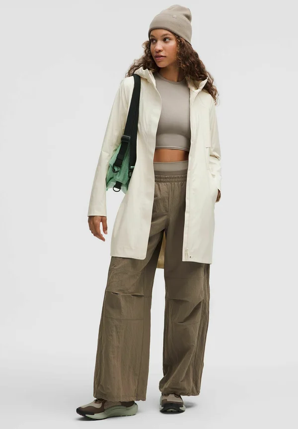 REBEL  - Waterproof jacket - light ivory