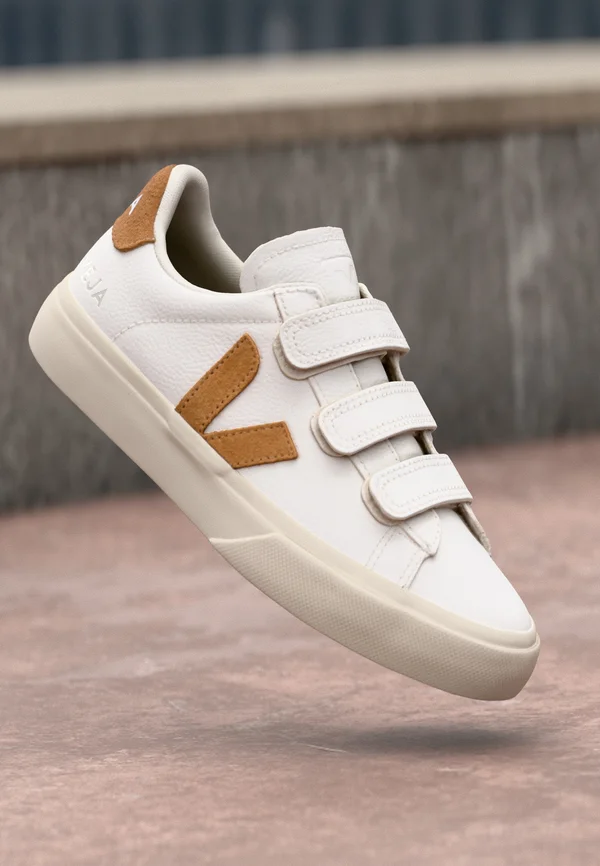 RECIFE LOGO - Trainers - extra-white/umber