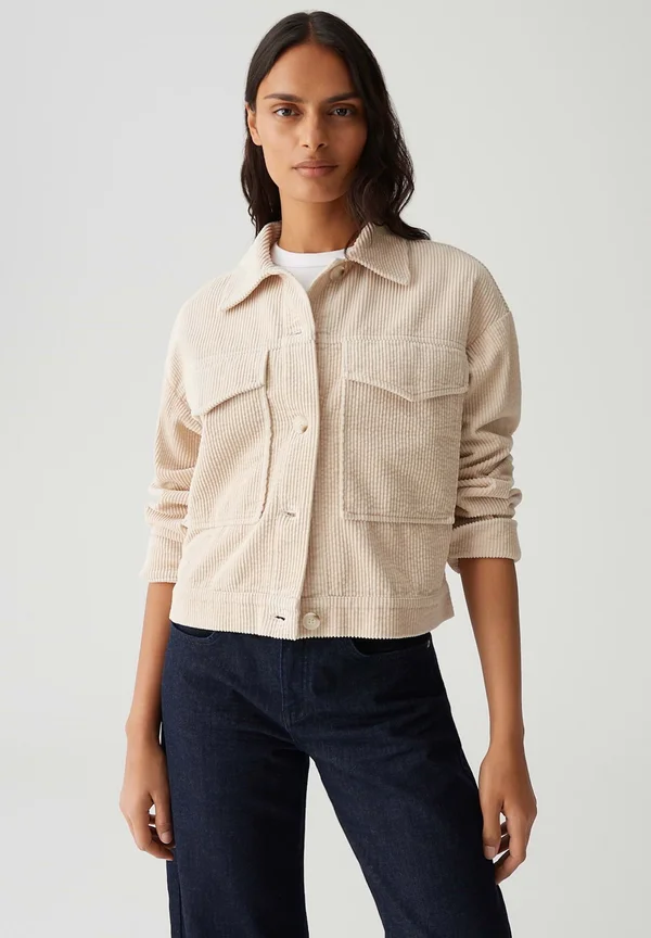 REGULAR FIT CARGO DETAILS - Summer jacket - macadamia