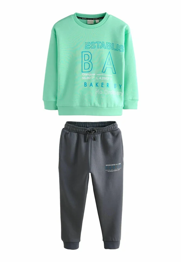 REGULAR FIT GRAPHIC JOGGERS SET - Tracksuit - green