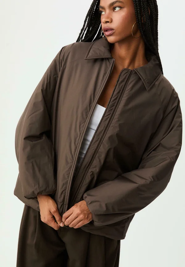 REGULAR FIT - Light jacket - dark brown