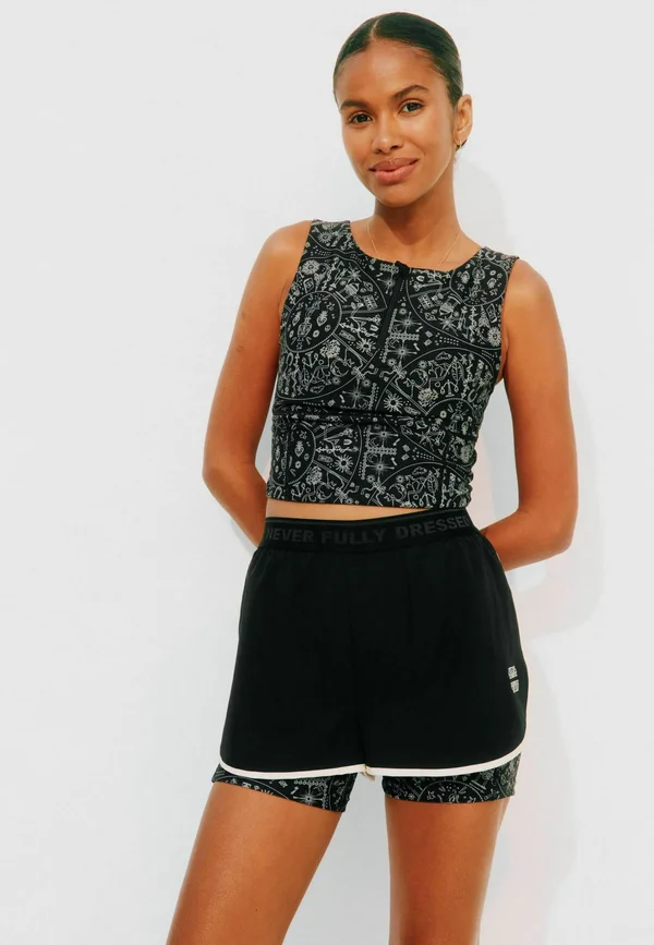 REGULAR FIT - RUNNING - Shorts - mono map print