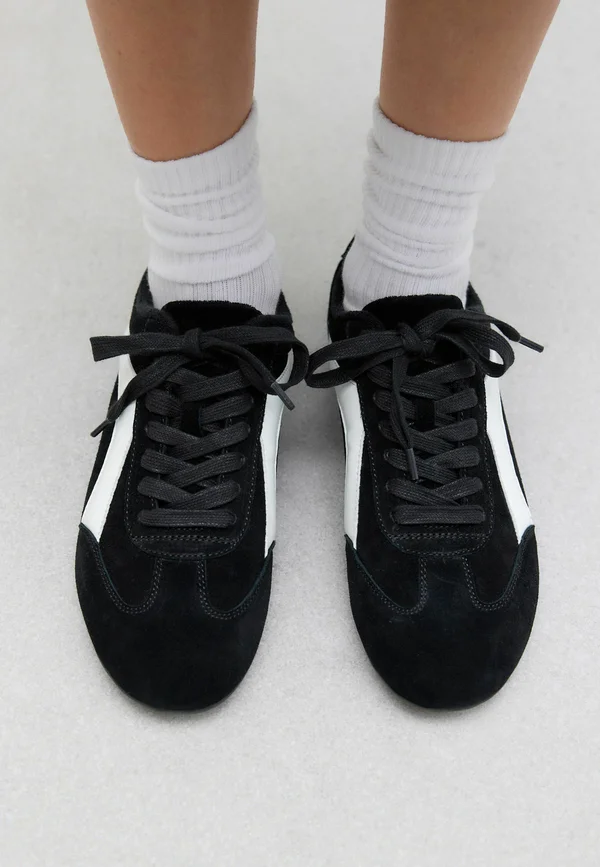 REGULAR FIT - Trainers - black