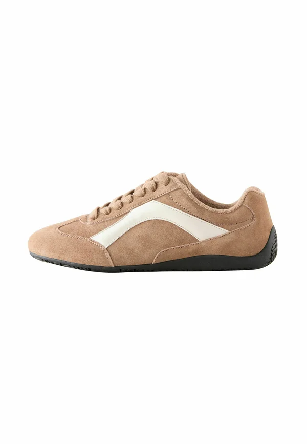 REGULAR FIT - Trainers - camel suede