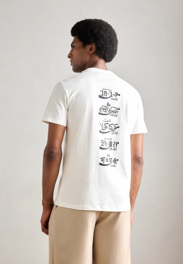 REGULAR FIT WITH FLOCK PRINT AND RUBBER INJECTION LOGO PRINT - Print T-shirt - cream