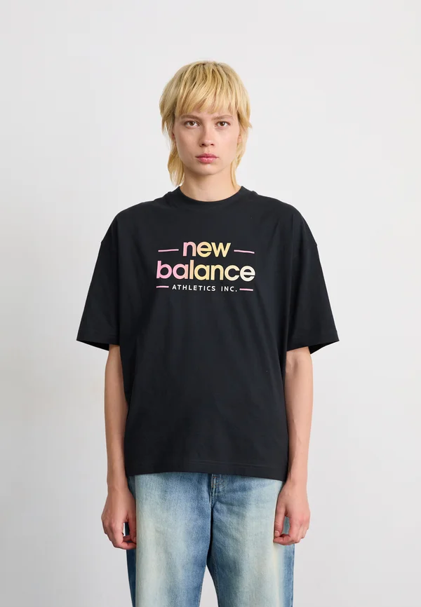 REIMAGINED OVERSIZED - Print T-shirt - black