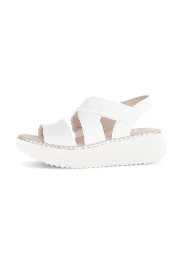 RIEMCHEN - Wedge sandals - weiss