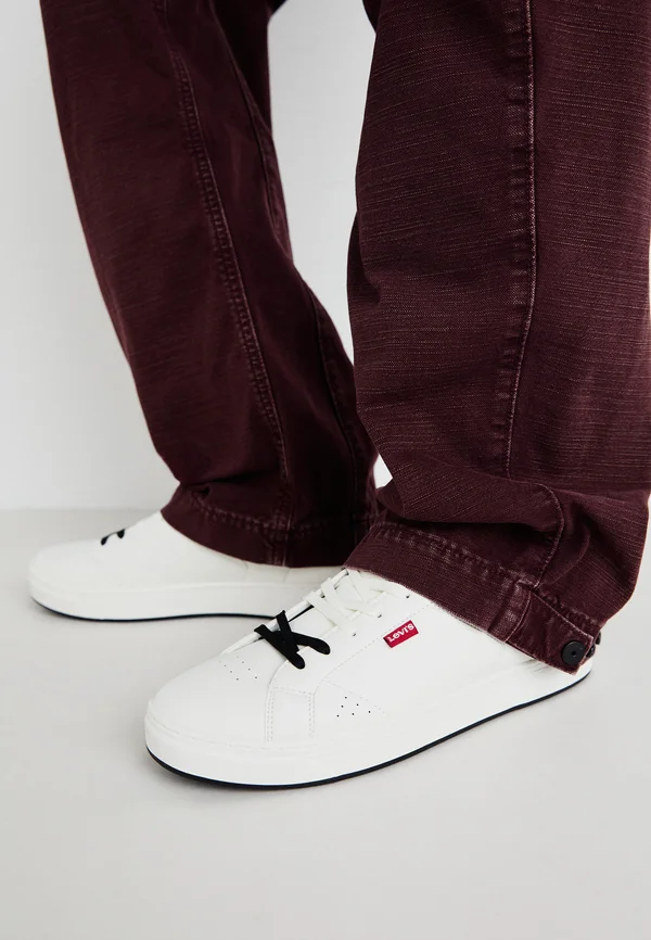 RUCKER - Trainers - brilliant white